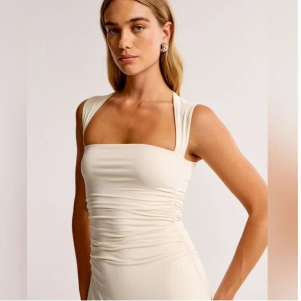 NWT Abecrombie & Fitch Ava Knit Maxi Dress Cream size Large Tall bodycon